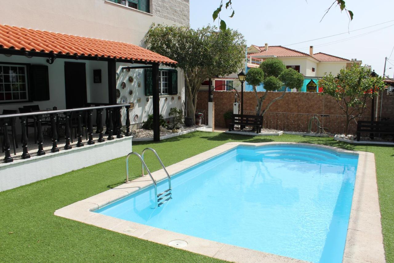 Hostel Casa Lucas ชาร์เนกา ภายนอก รูปภาพ
