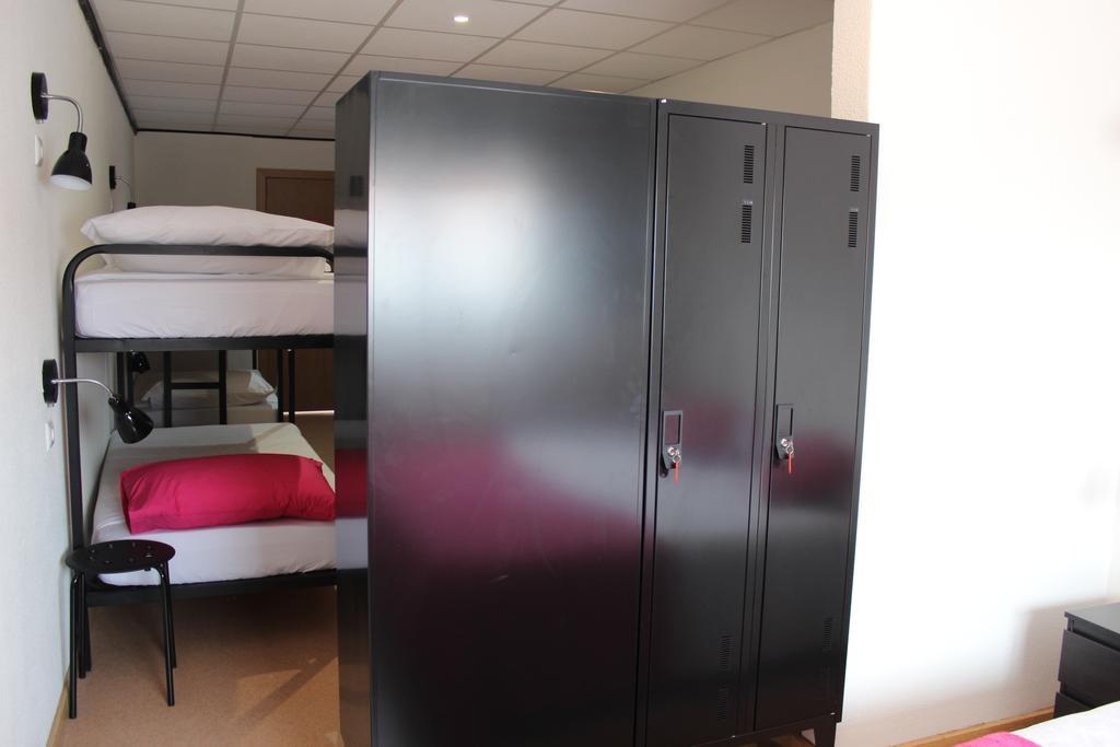 Hostel Casa Lucas ชาร์เนกา ภายนอก รูปภาพ