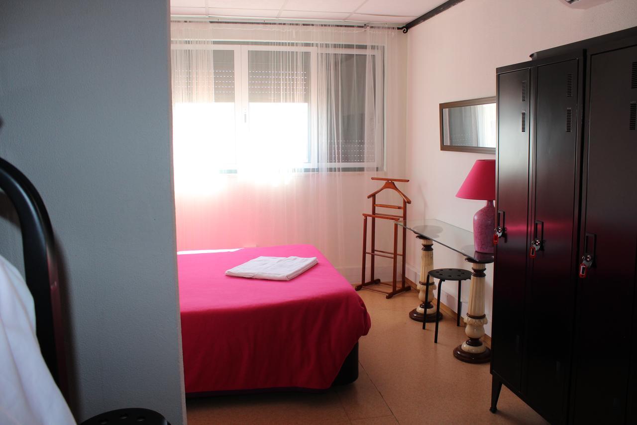 Hostel Casa Lucas ชาร์เนกา ภายนอก รูปภาพ