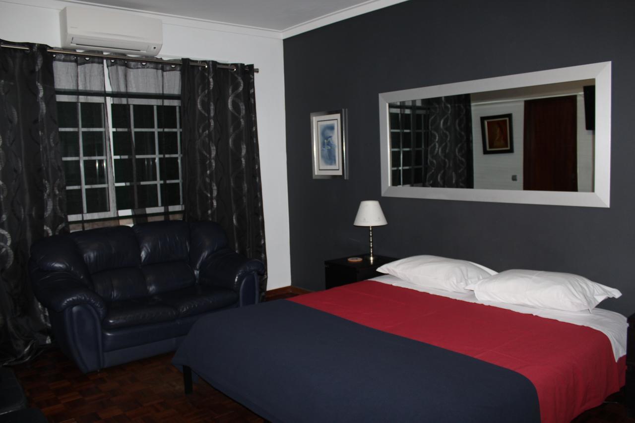Hostel Casa Lucas ชาร์เนกา ภายนอก รูปภาพ