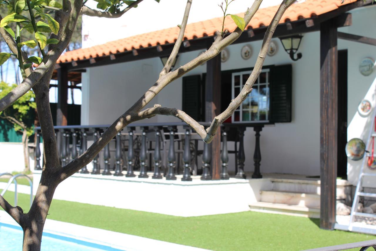 Hostel Casa Lucas ชาร์เนกา ภายนอก รูปภาพ