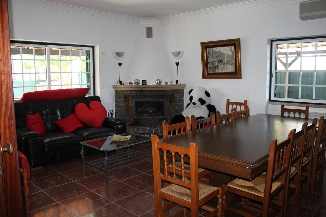 Hostel Casa Lucas ชาร์เนกา ภายนอก รูปภาพ