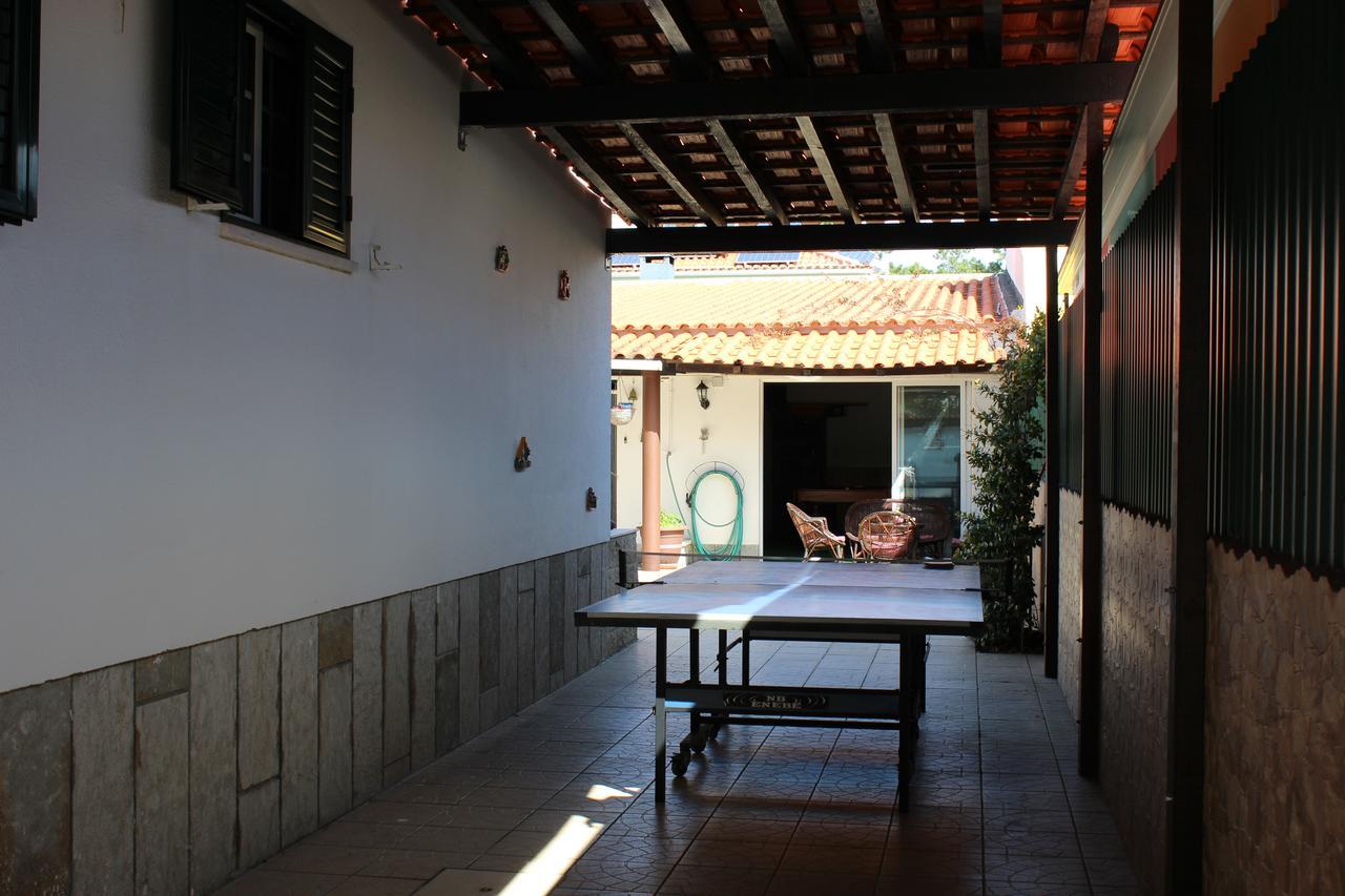 Hostel Casa Lucas ชาร์เนกา ภายนอก รูปภาพ
