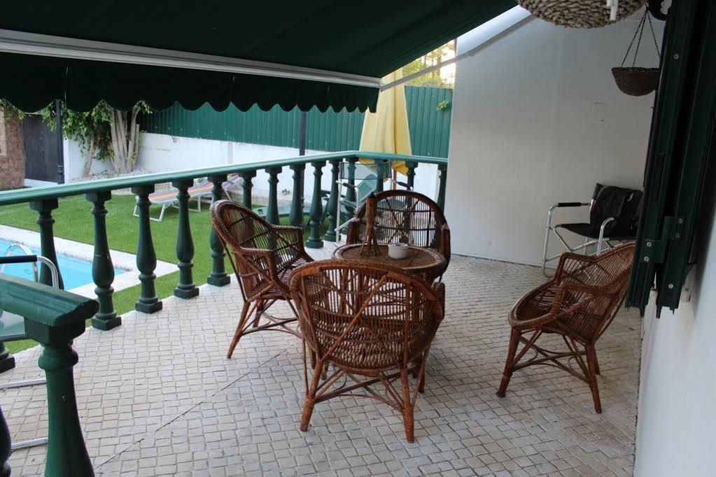 Hostel Casa Lucas ชาร์เนกา ภายนอก รูปภาพ